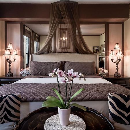 Hemingway Suites At Palm Beach Hotel Island Esterno foto